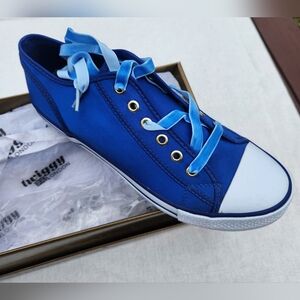 Cobalt Blue Satin Low-Top Sneaker with Velvet Laces Womens Twiggy London 10W NIB